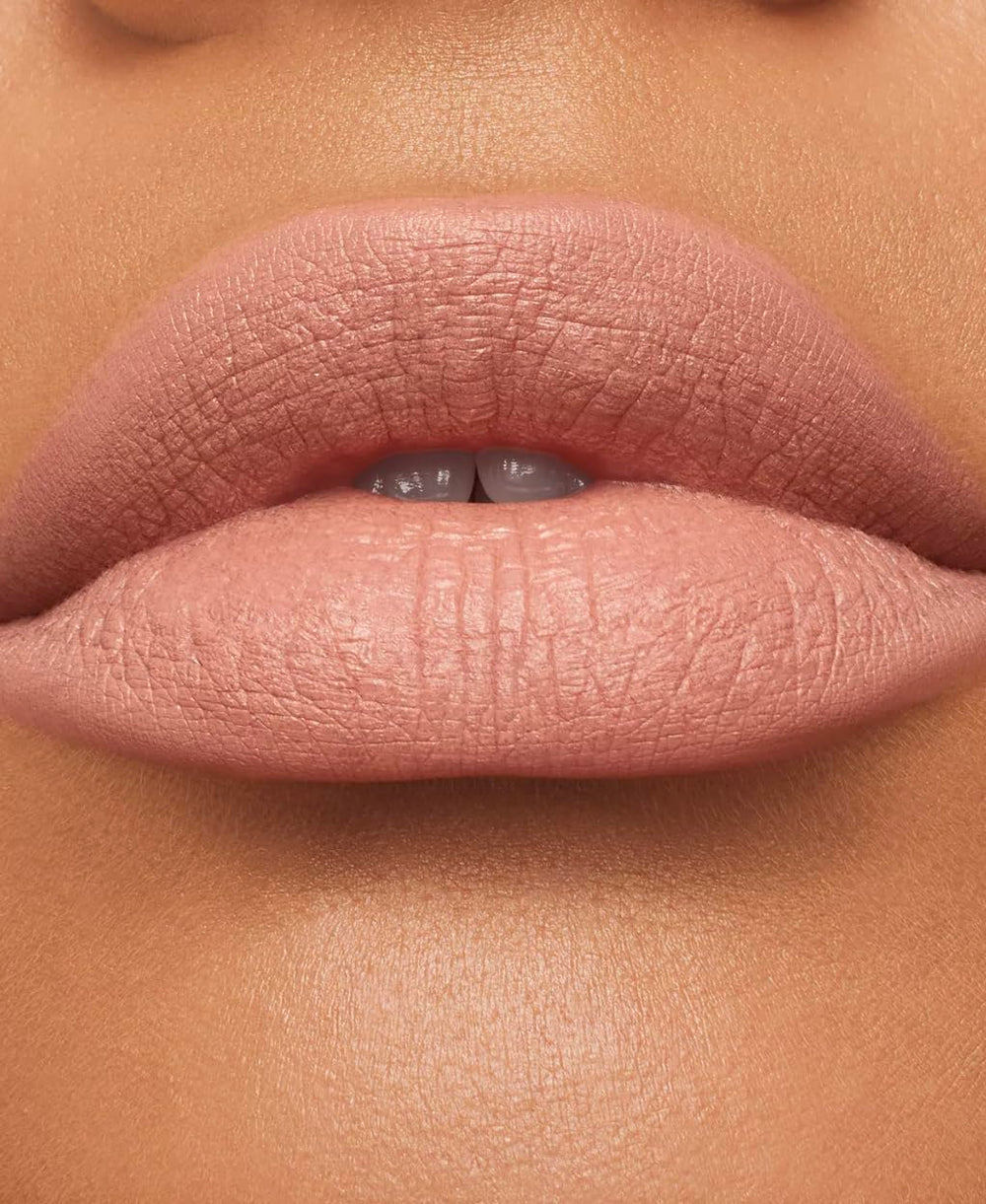 MAC Macximal Honeylove close-up of lips illustrating even coverage and comfortable wear