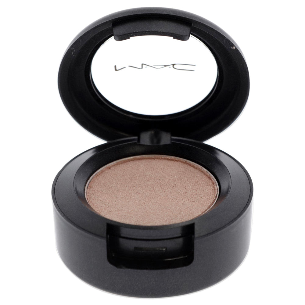 MAC Naked Lunch texture close-up displaying smooth, blendable pigment for seamless application
