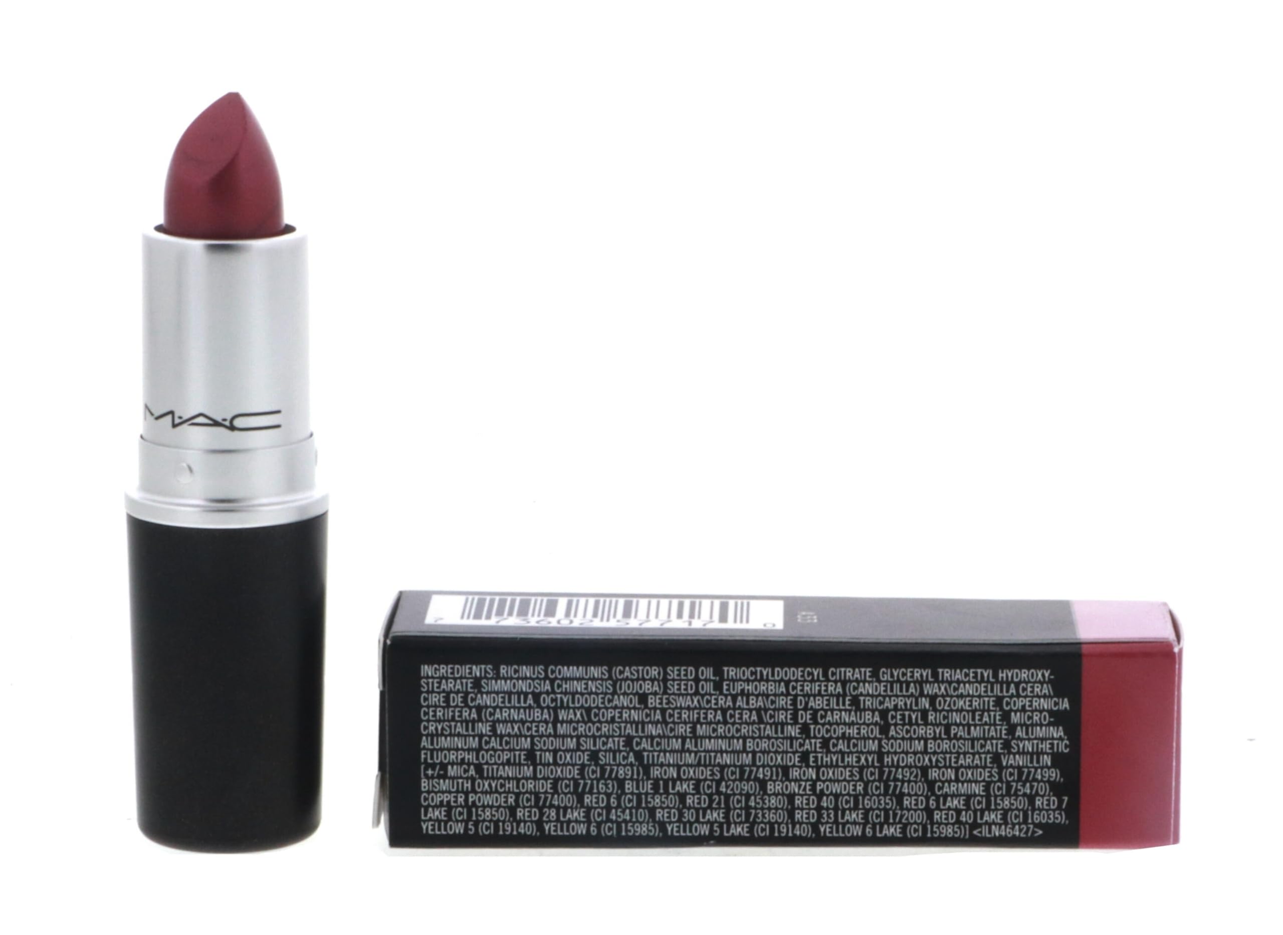 MAC on-model lips demonstrating New York Apple’s pearlescent glow and hydrated look