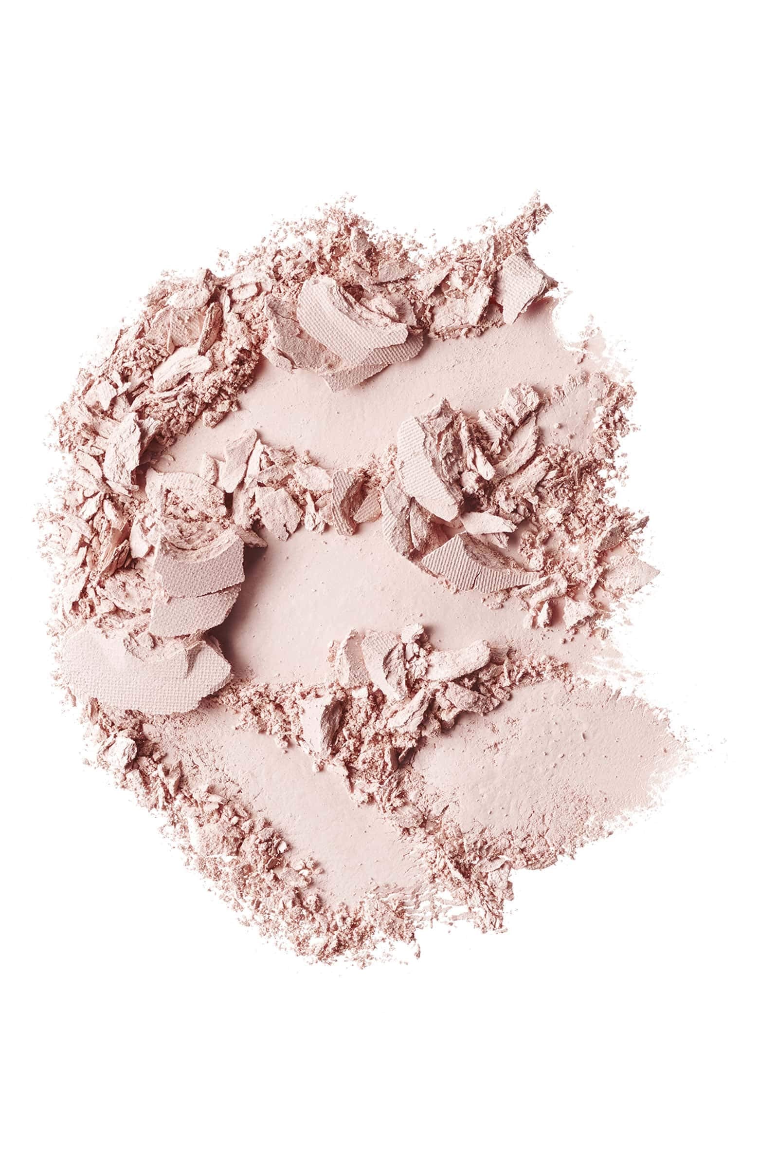 MAC Shroom close-up of application on eyelid demonstrating smooth blendability and luminosity