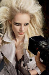 MAC Studio Fix close-up texture shows finely milled powder for smooth blending