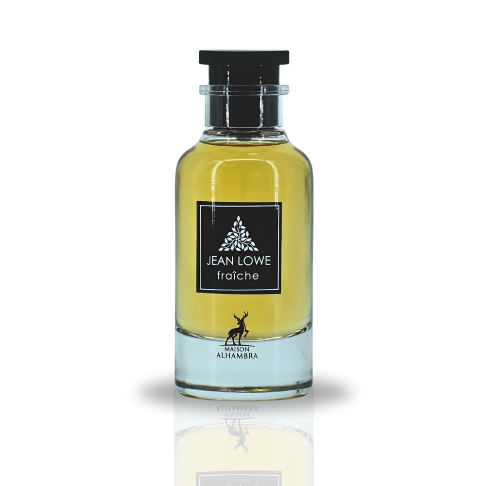 Maison Alhambra atomizer spray demonstrating fine mist for balanced application