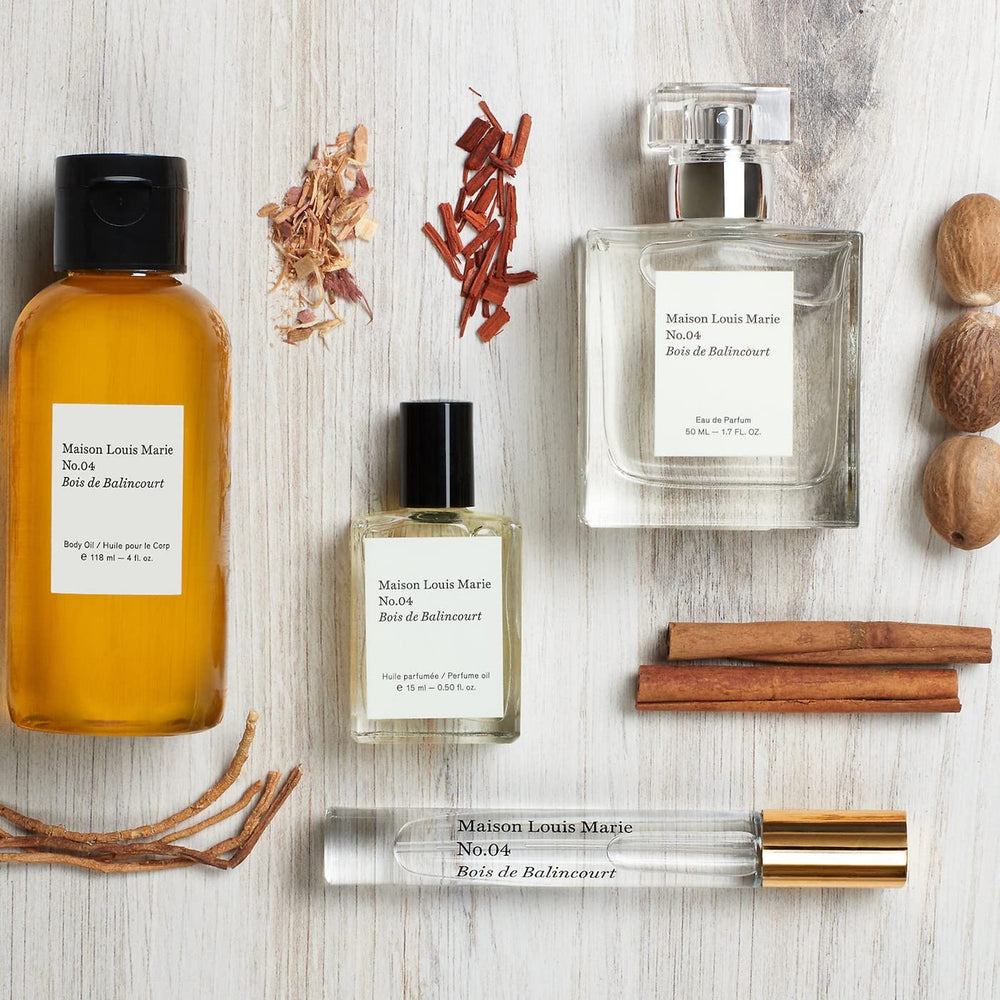 Maison Louis Marie resin and wood texture suggestion illustrating warm woody notes