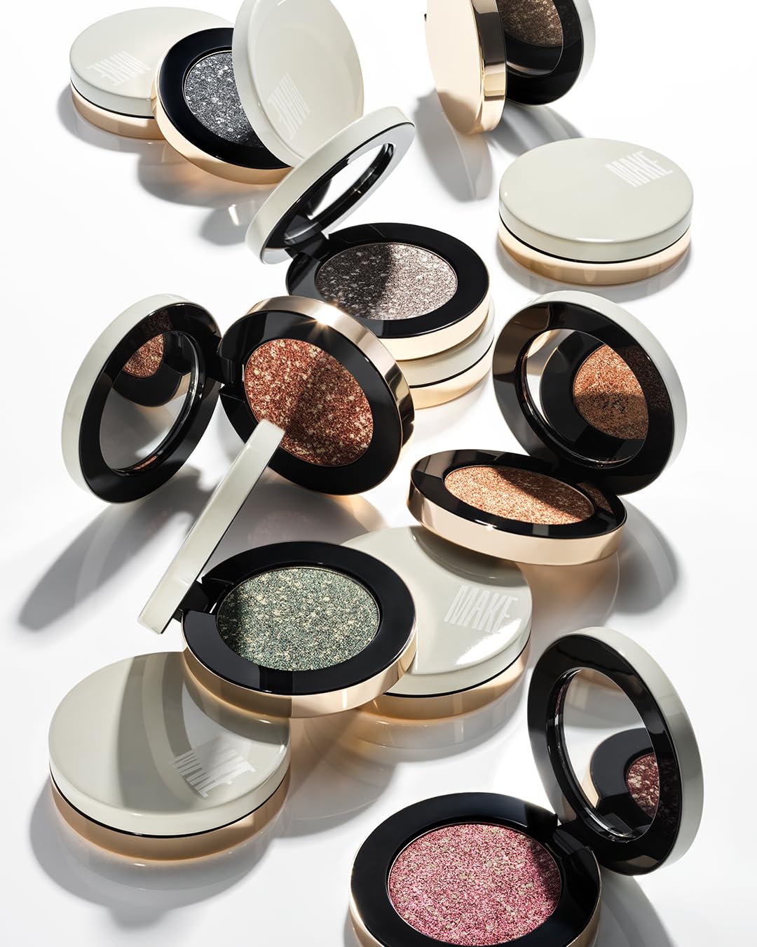 MAKE pan held with finger to show size and pigment concentration benefit