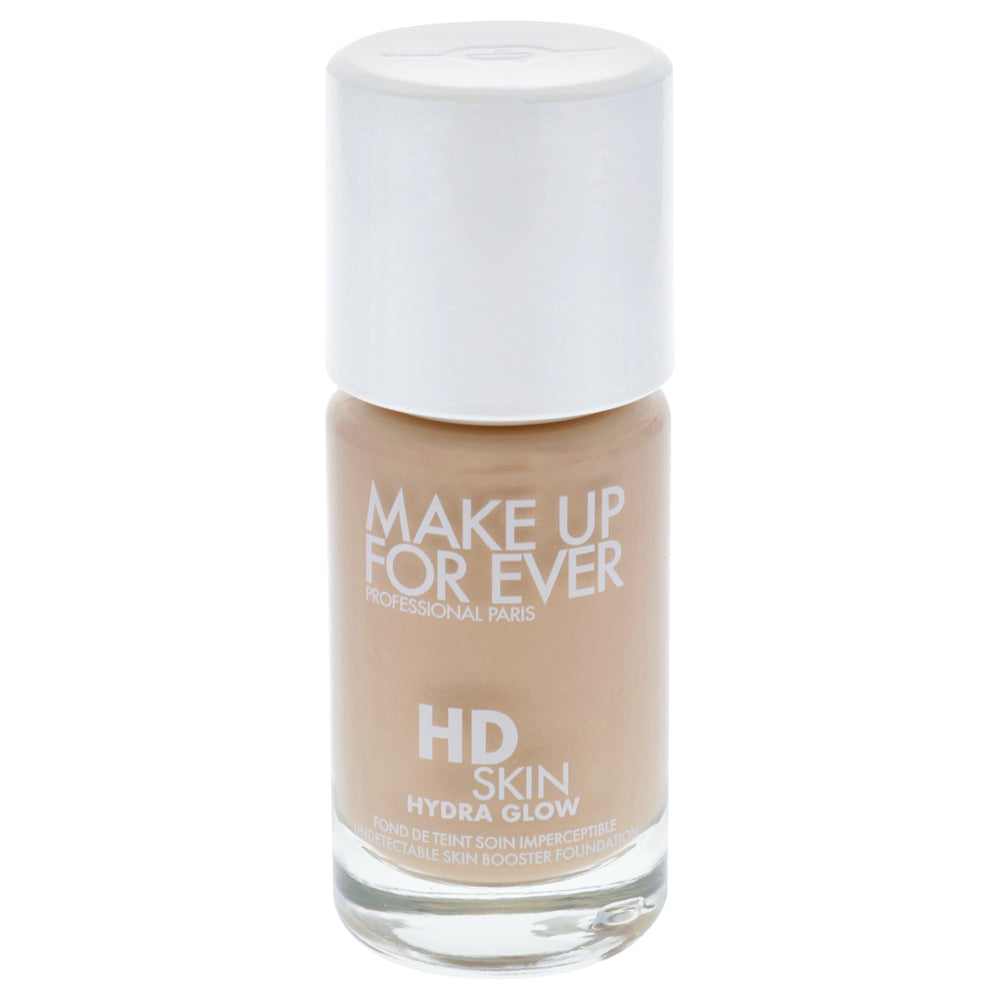 Make Up For Ever pump and cap detail highlighting convenient dispensing