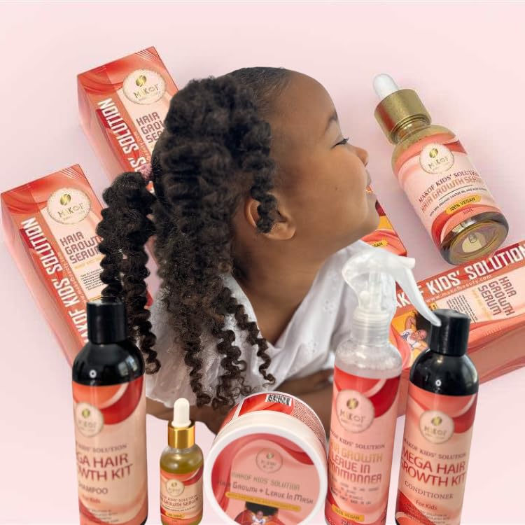 MAKOF BEAUTY detangling comb gliding through wet hair, reduces knots benefit
