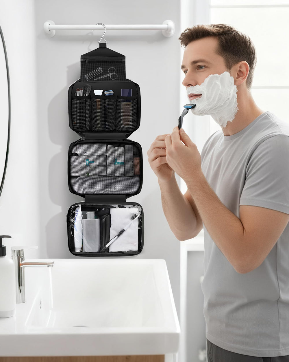 Maliton ventilated mesh pocket close-up for faster drying of damp items benefit