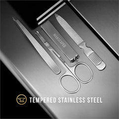 MANSCAPED fingernail clippers close-up showing precise cutting edge benefit