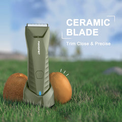 MANSPOT close-up of ceramic blade delivering gentle, pull-free trimming benefit