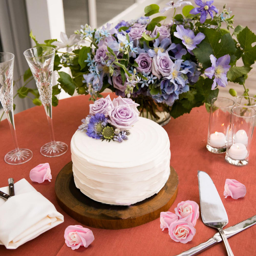 Marsrut gift boxed favor idea with roses, creates elegant tear-proof presentation