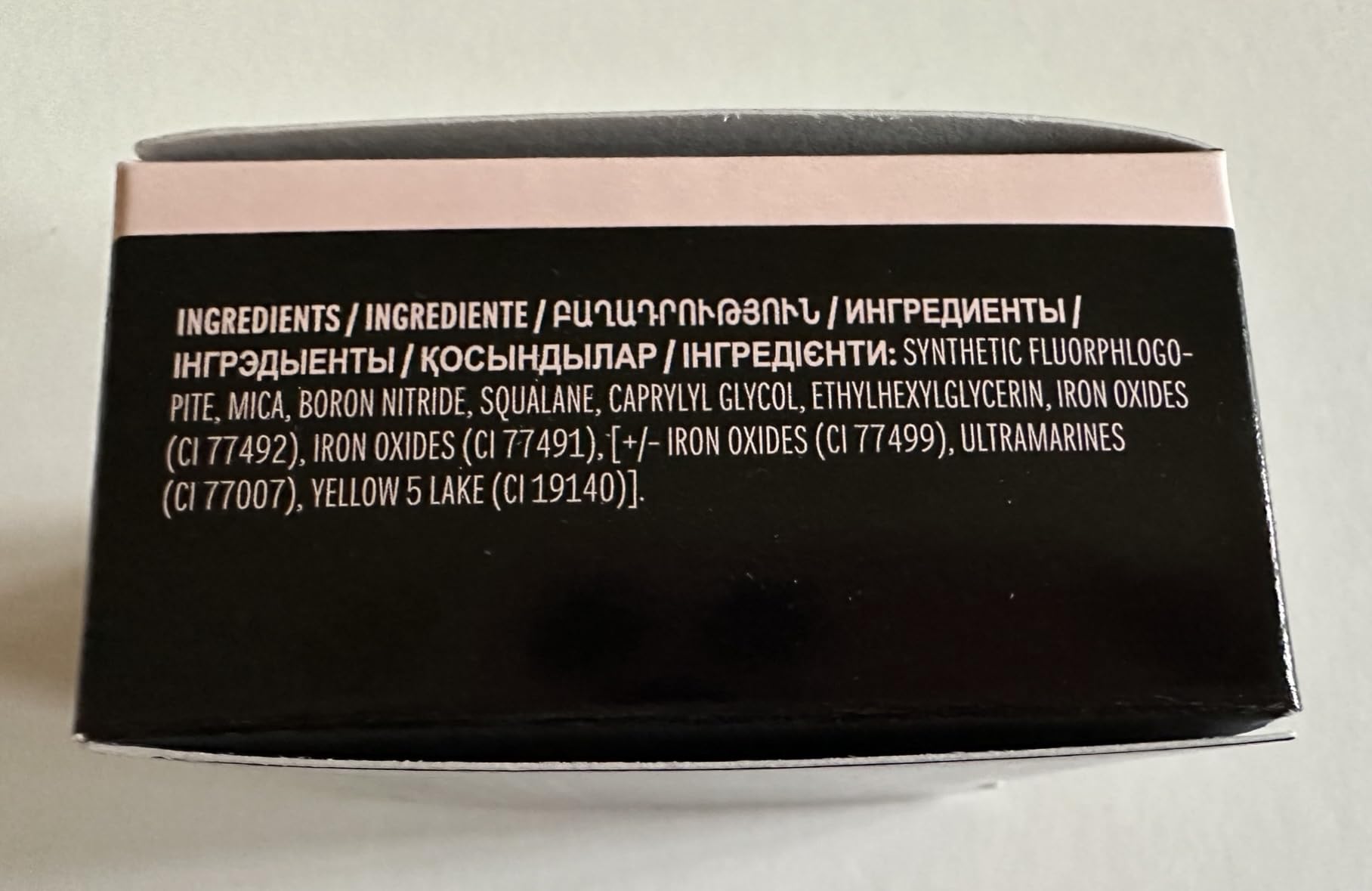 Mary Kay Silky Setting Powder inside makeup bag lifestyle shot for portable touch-ups