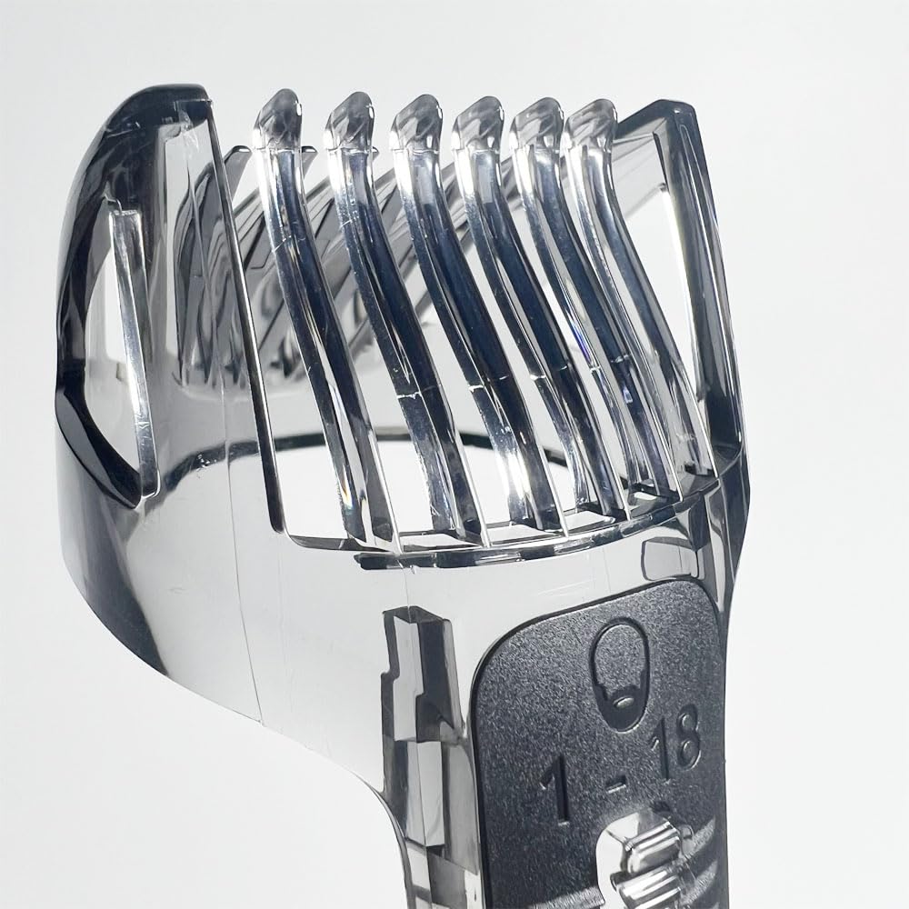 maxeylead close-up of guide comb teeth highlighting precise lift and even trims