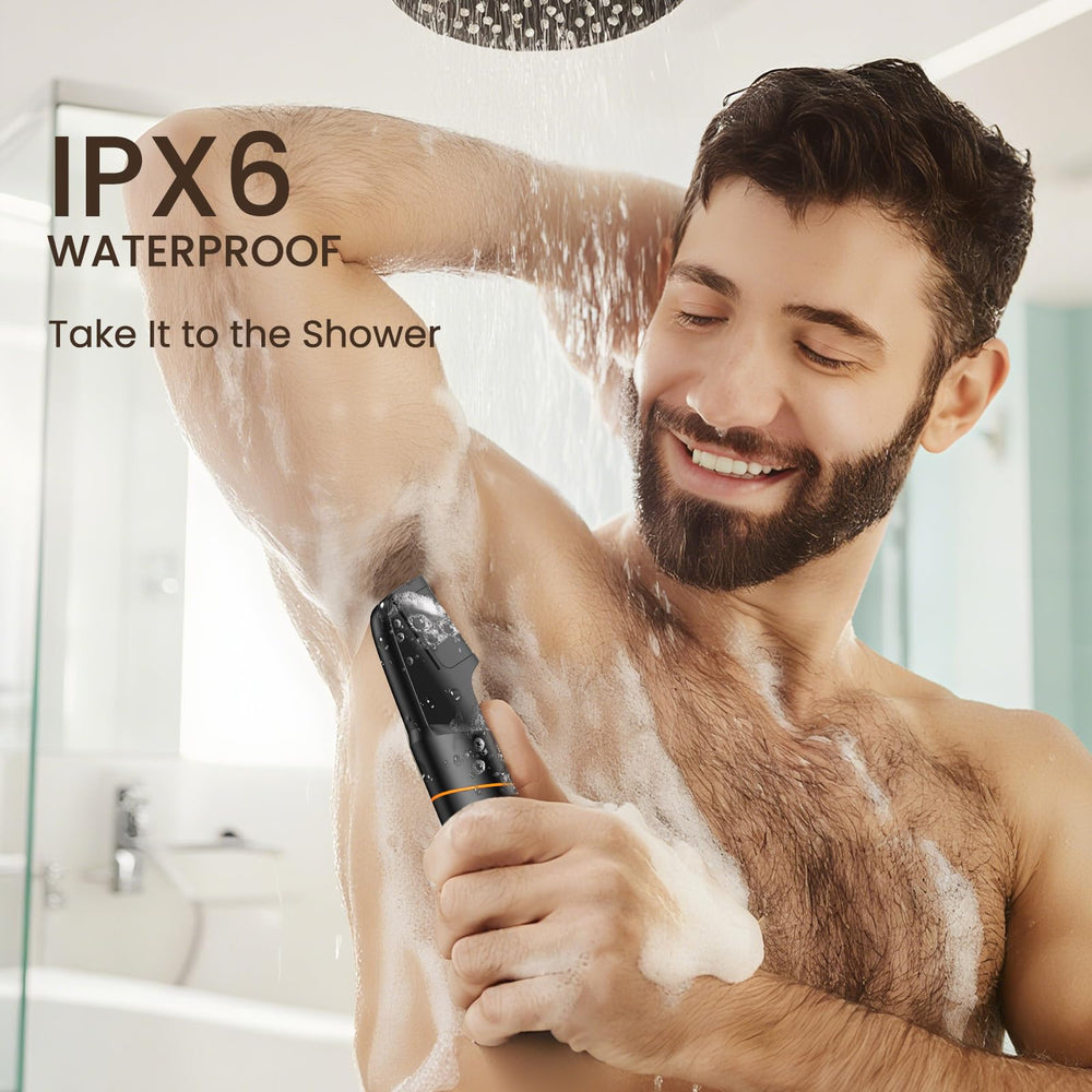 MAXGROOM T-clipper and four guide combs demonstrating hair-length options