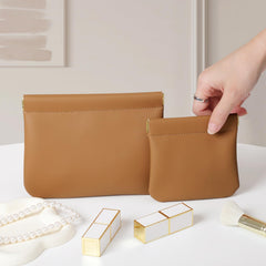 MEIBOOCH close-up of silicone microfiber texture highlighting easy-clean surface