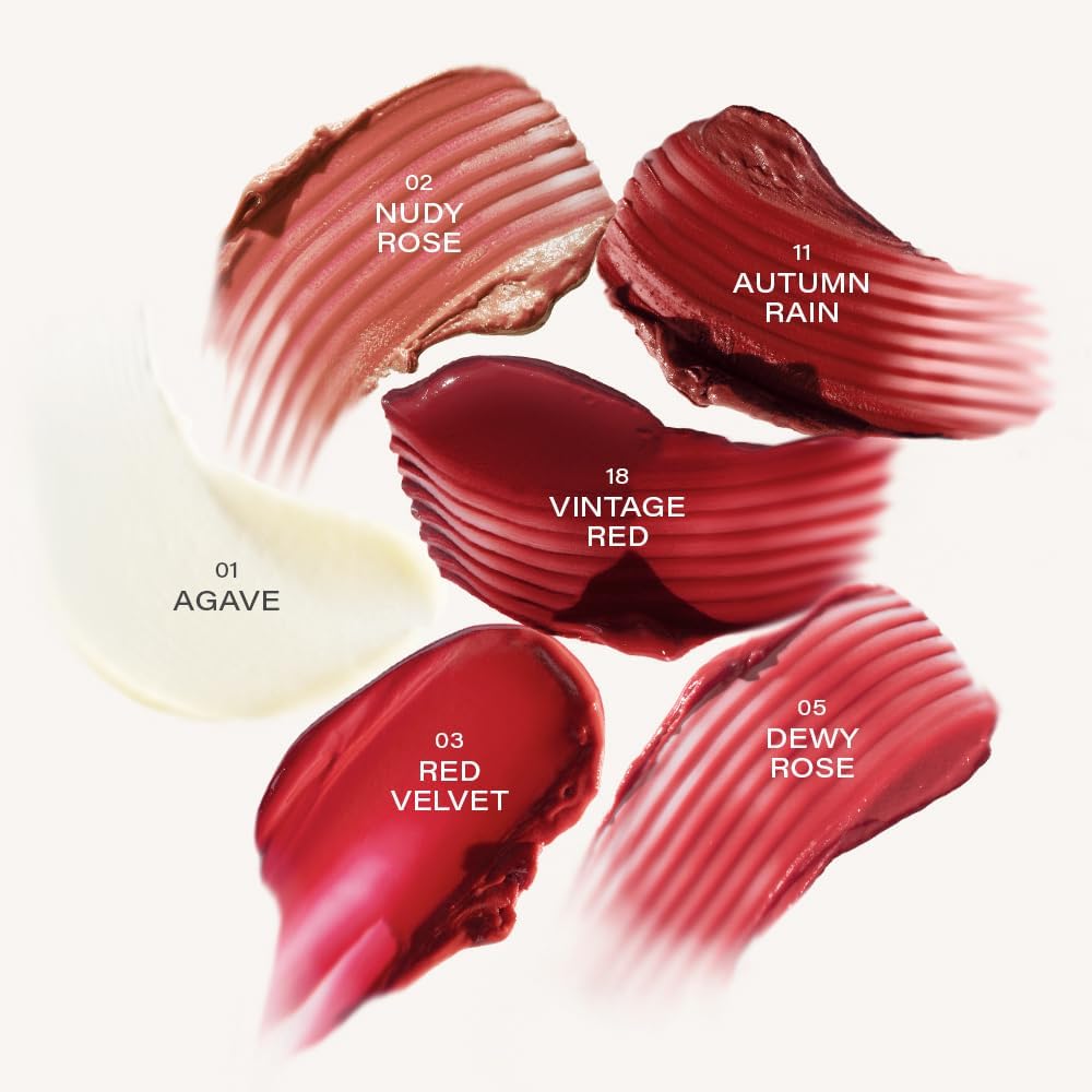 Melixir application on lips showing subtle nudy rose tint and natural glow