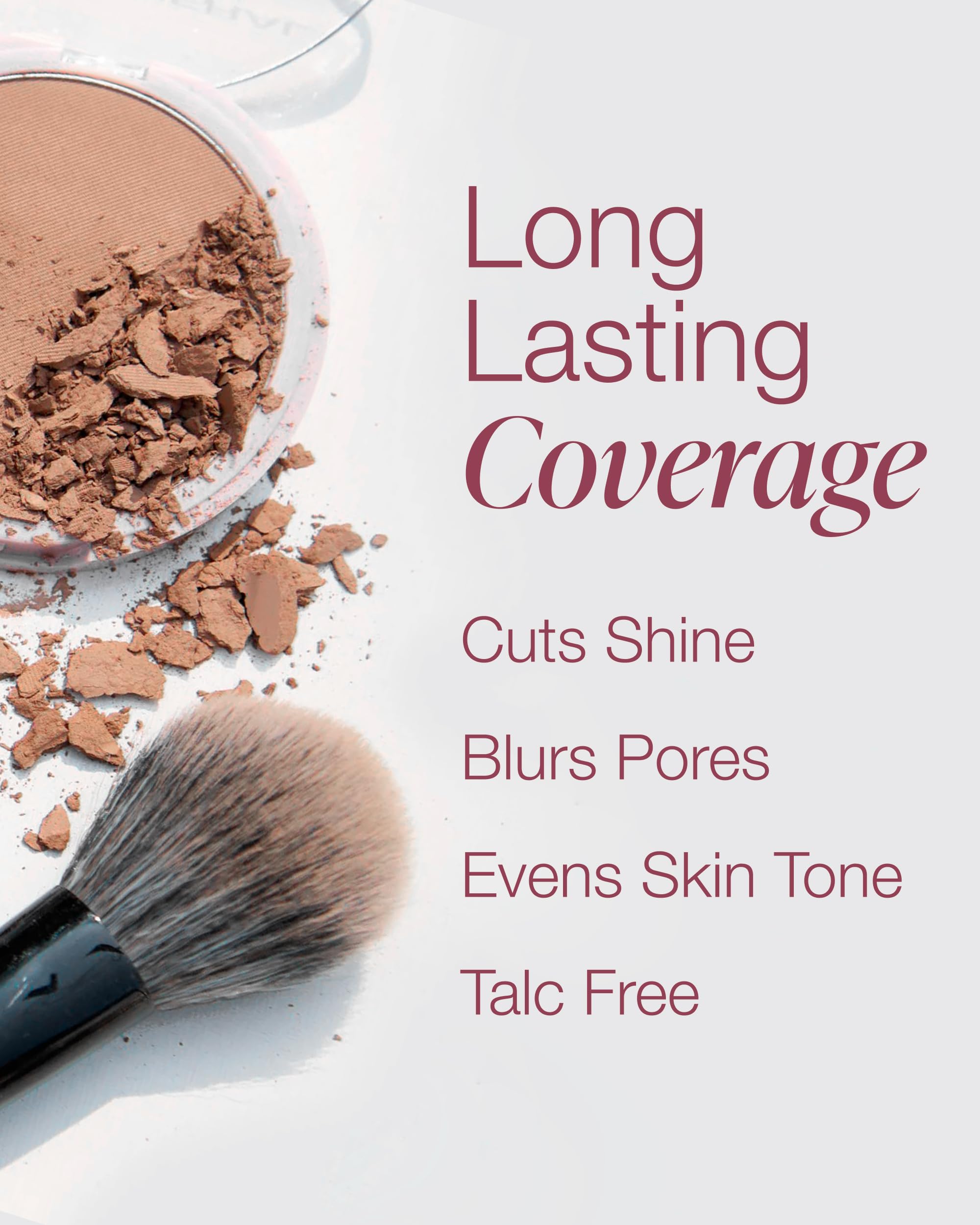 Mineral Fusion powder texture macro highlighting fine, blendable finish