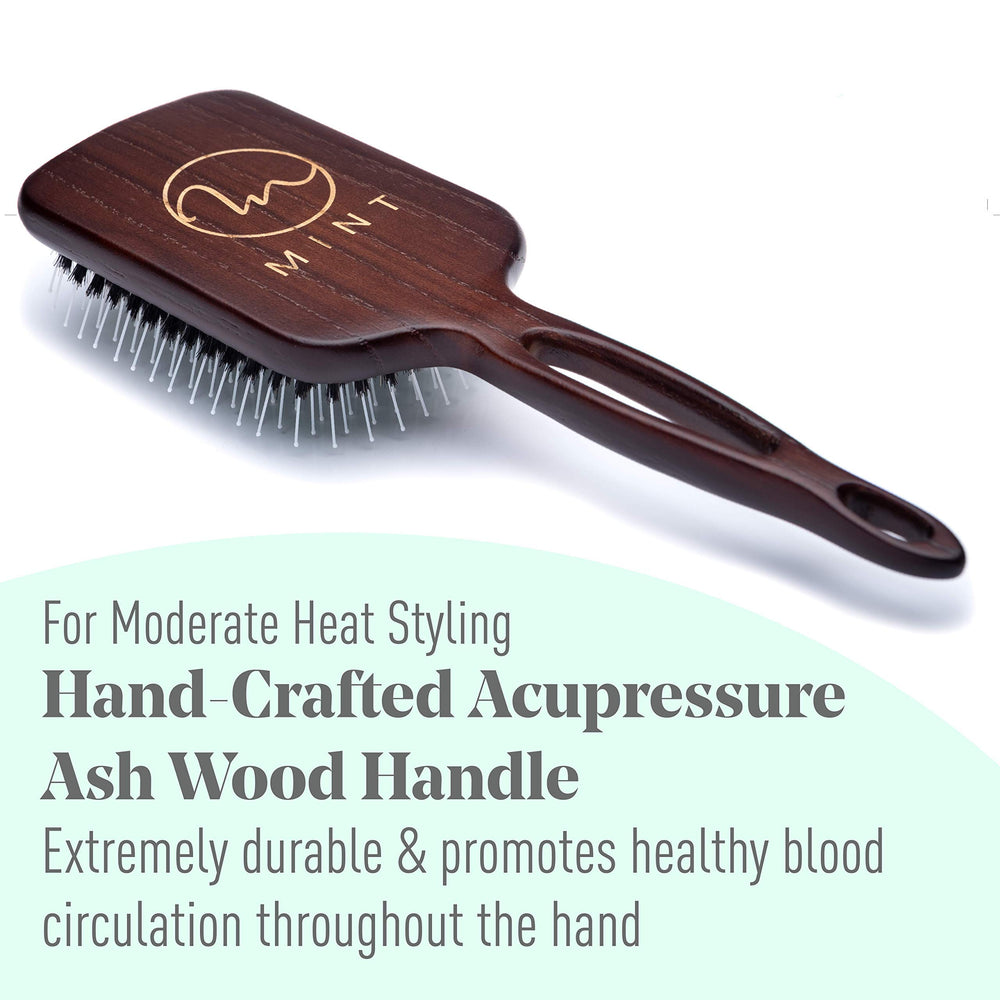 MINT Kaze detangling wet hair showing gentle glide and reduced breakage