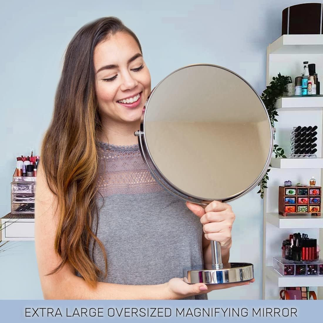 MIRRORVANA close-up of glass edge highlighting quality reflection and distortion-free clarity