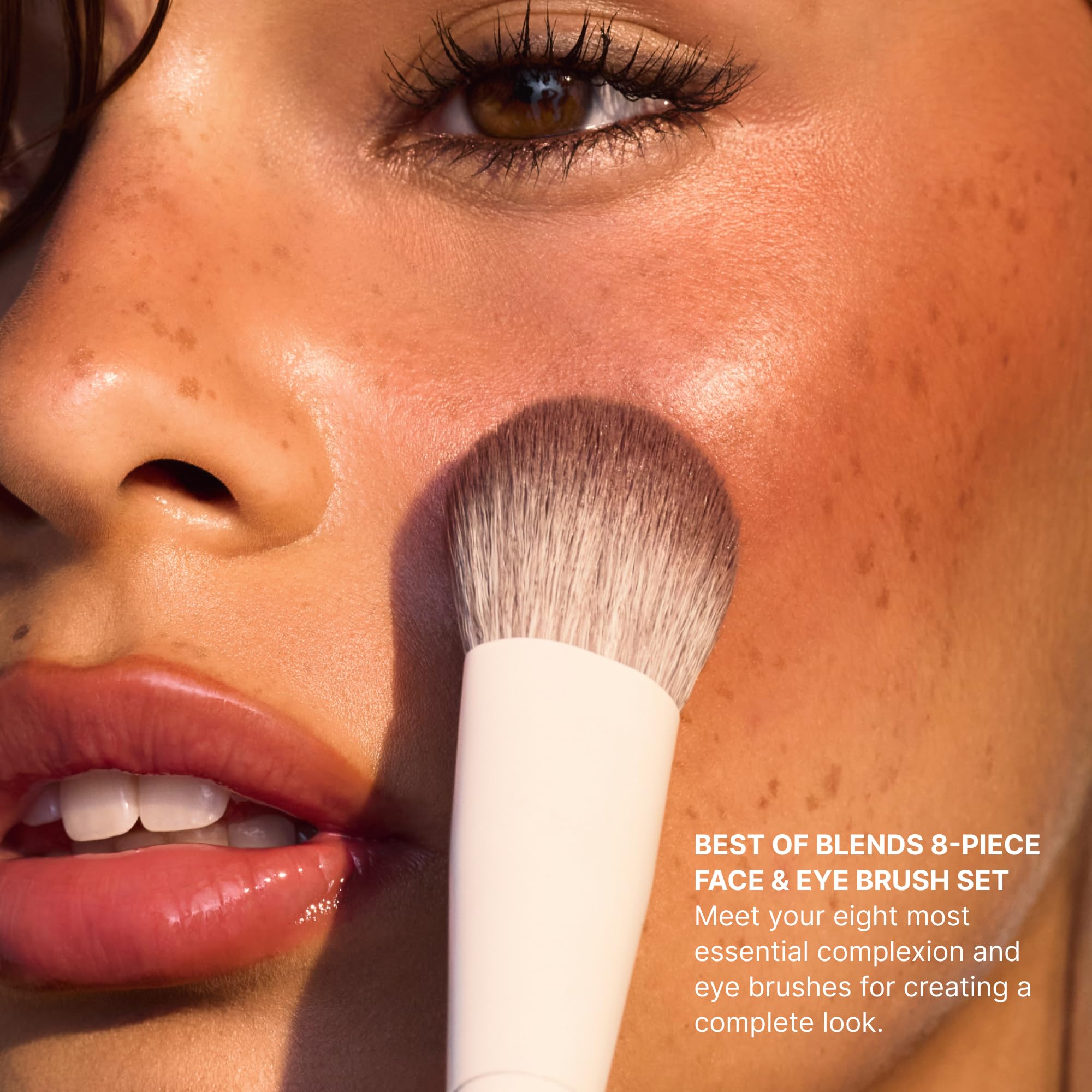 MORPHE eye brushes detail demonstrating blending and precision benefits