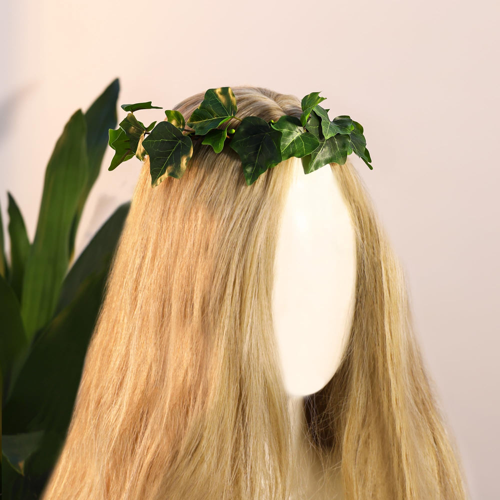 MOSTORY close-up of leaf texture highlighting handcrafted detail and realistic look