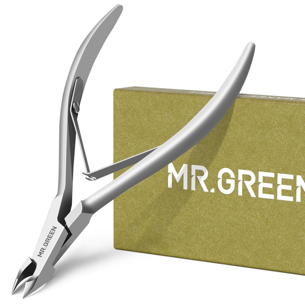 MR.GREEN front view of nippers showing clean profile and precise tip, professional finish benefit