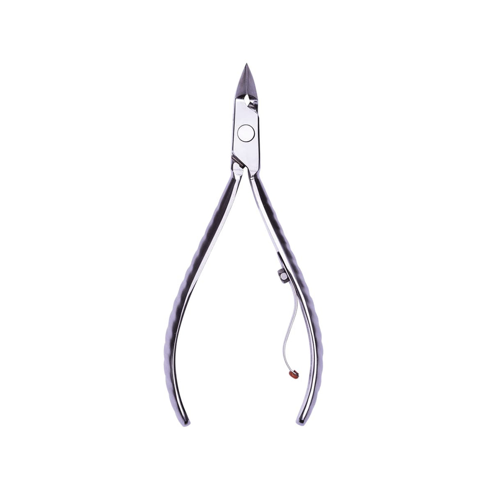 Mundial pliers cutting edge closeup showing precise trimming advantage