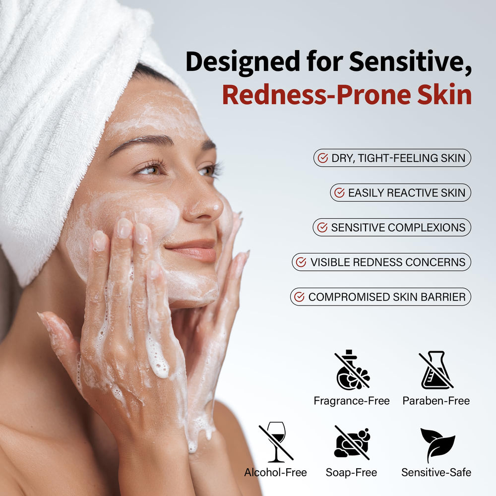 MURASAKI BEAUTY cleanser on palm illustrating mild application