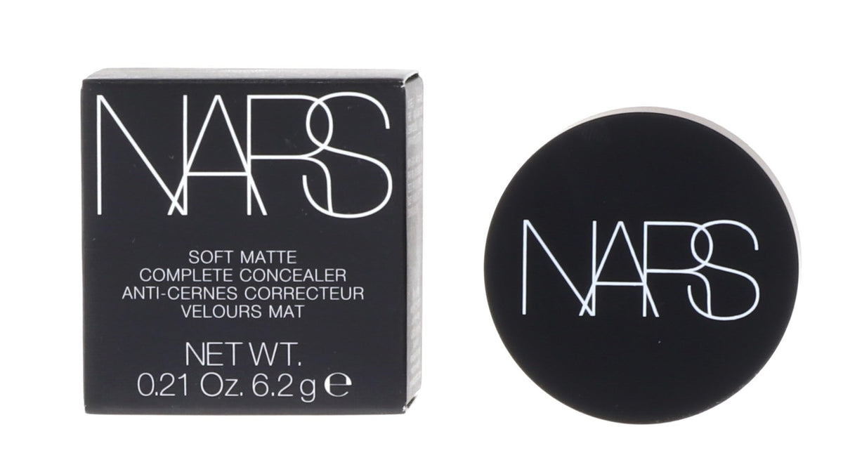 NARS front tube of Soft Matte Concealer Macadamia showing branding and product benefit