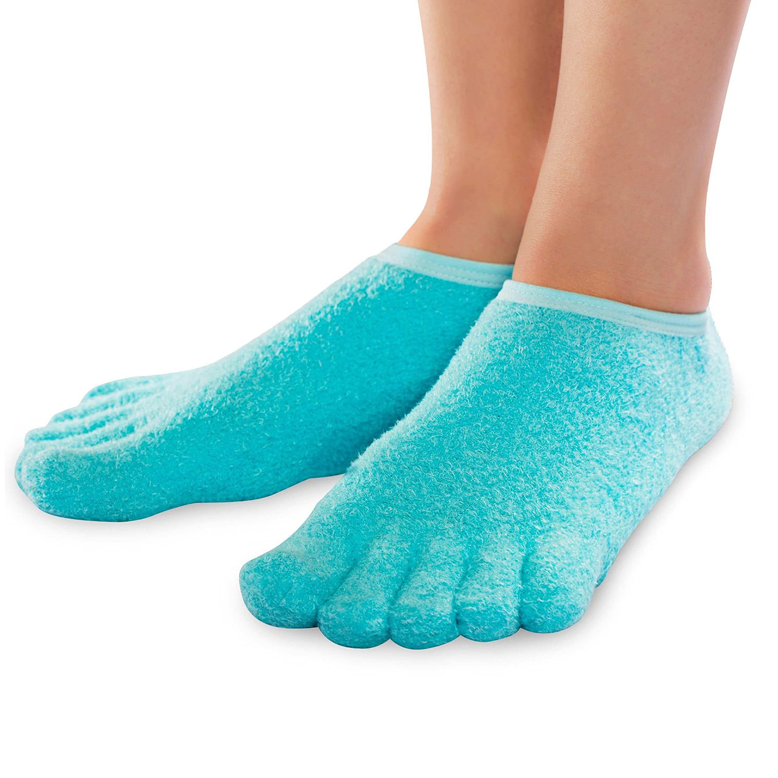 NatraCure front packaging showing five-toe gel socks for overnight hydration