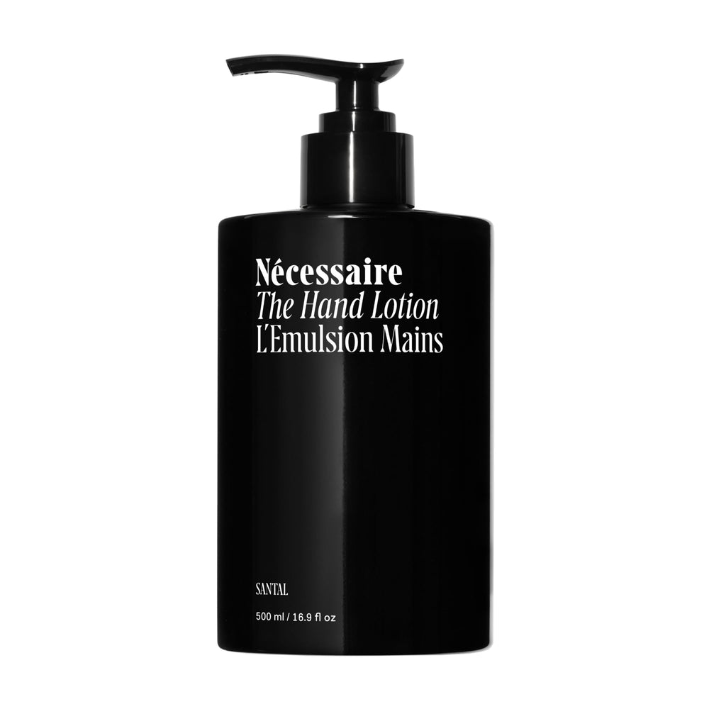 Nécessaire front packaging showing bottle and branding, highlighting clean design and convenience