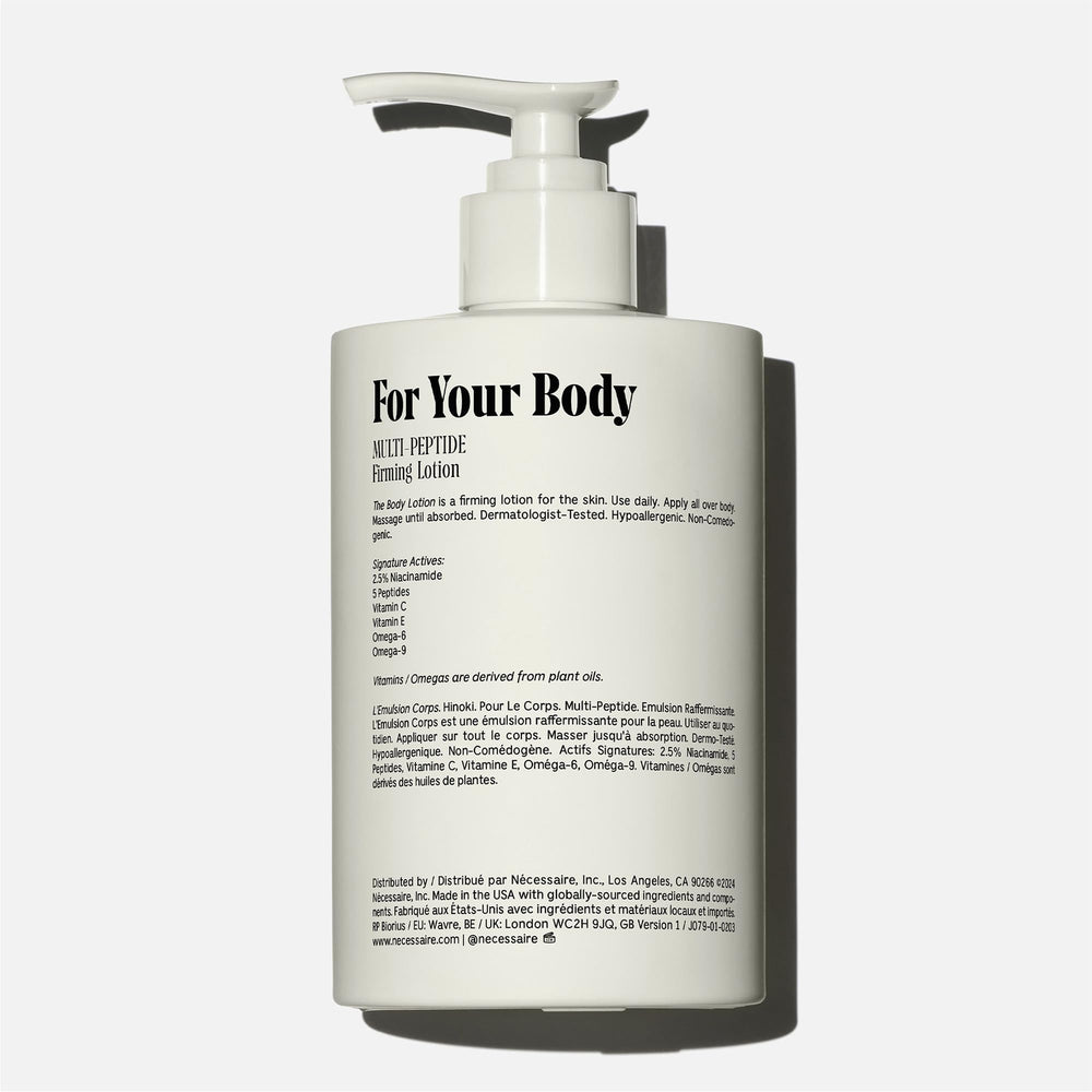 Nécessaire dispensing lotion from pump highlighting fast-absorbing finish