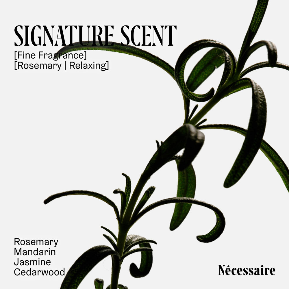 Nécessaire gel texture close-up showing smooth consistency for gentle cleanse