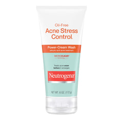 Neutrogena creamy texture close-up showing smooth foam and gentle cleanse benefit