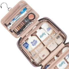 NISHEL interior close-up with elastic pockets organizing toiletries benefit