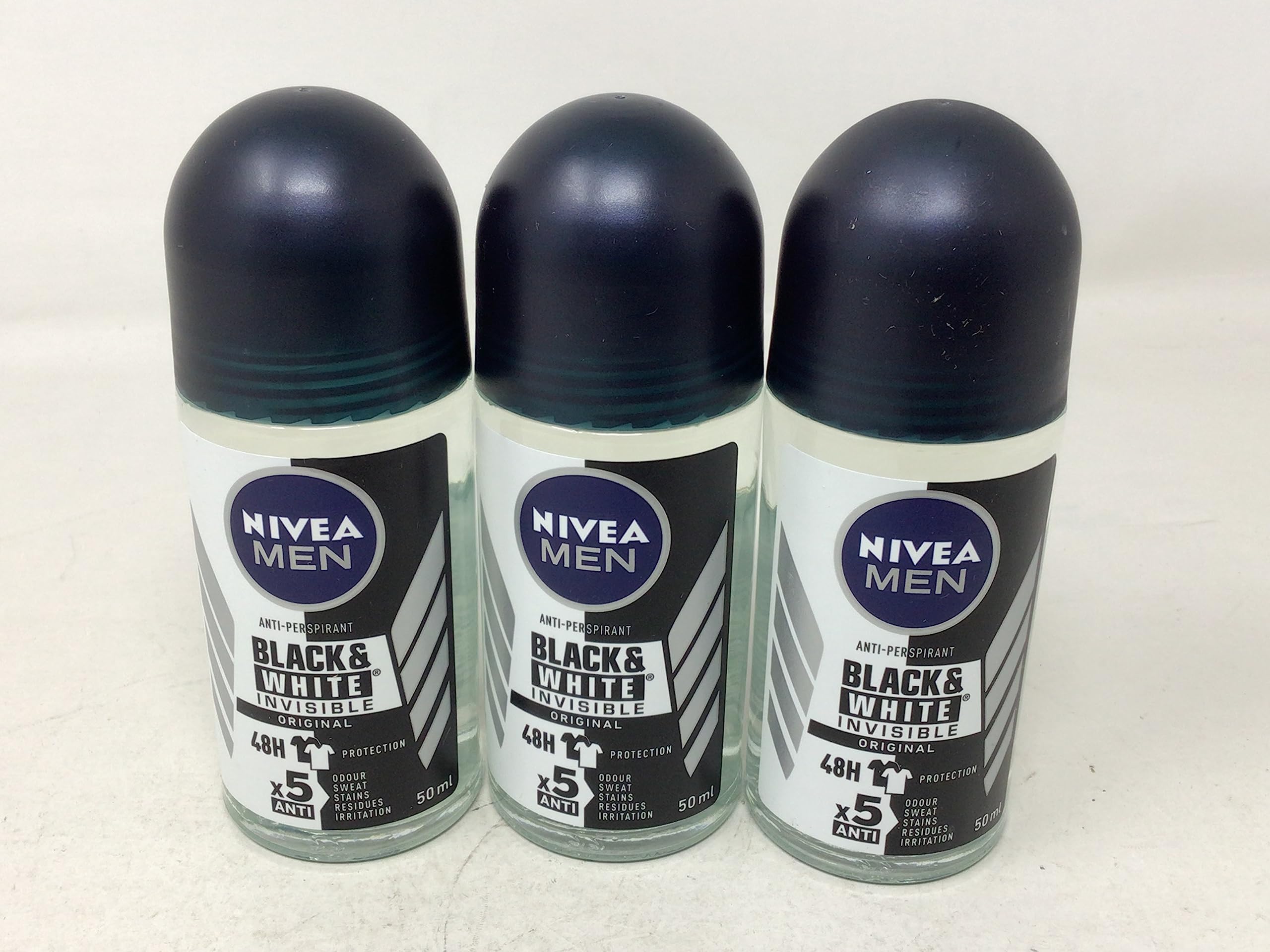 NIVEA texture demonstration on skin for quick dry and comfort