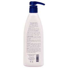 Noodle & Boo close-up of foam texture highlighting soft bubbles and mild cleanse
