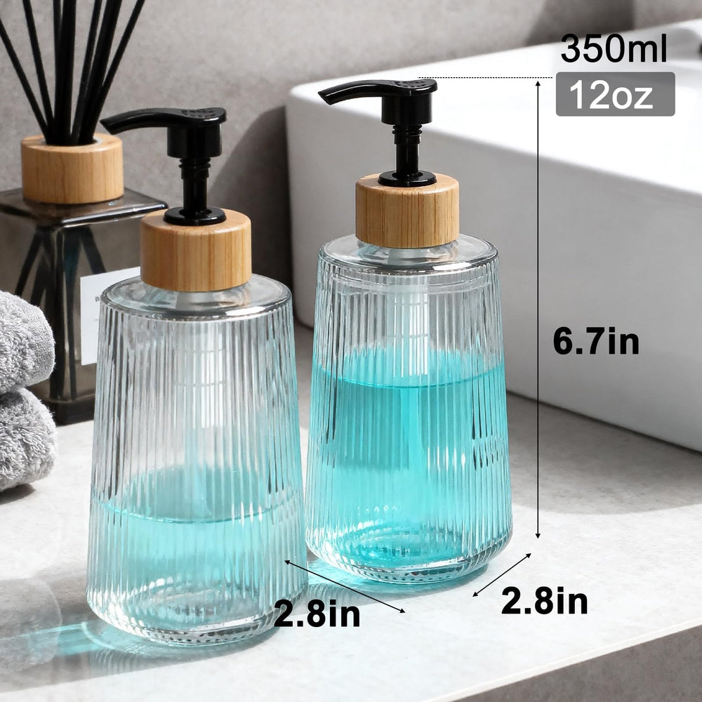 Nortsa Miira bamboo-style pump close up, sturdy pump for thick soaps