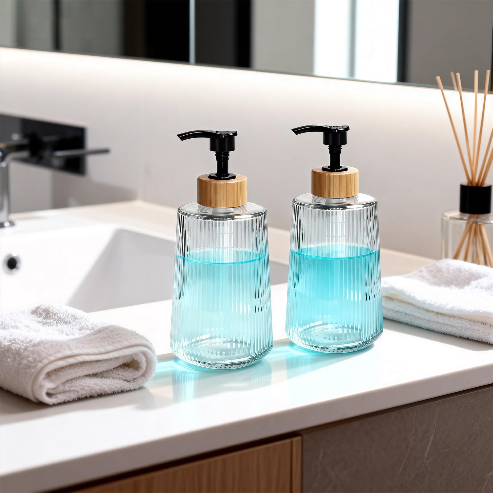 Nortsa Miira striped glass texture close-up, durable and easy-to-clean surface