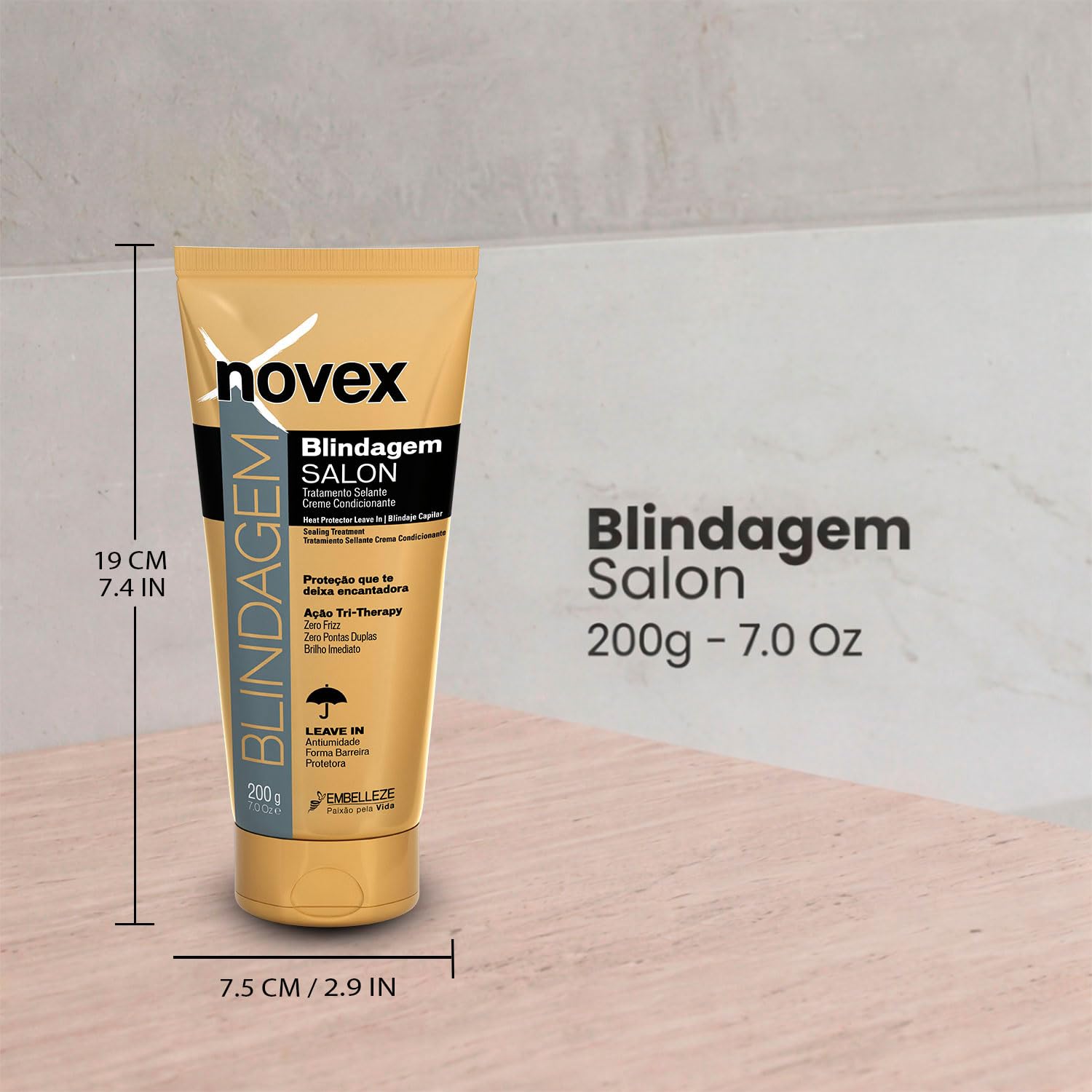 NOVEX application on damp hair illustrating easy comb-through distribution