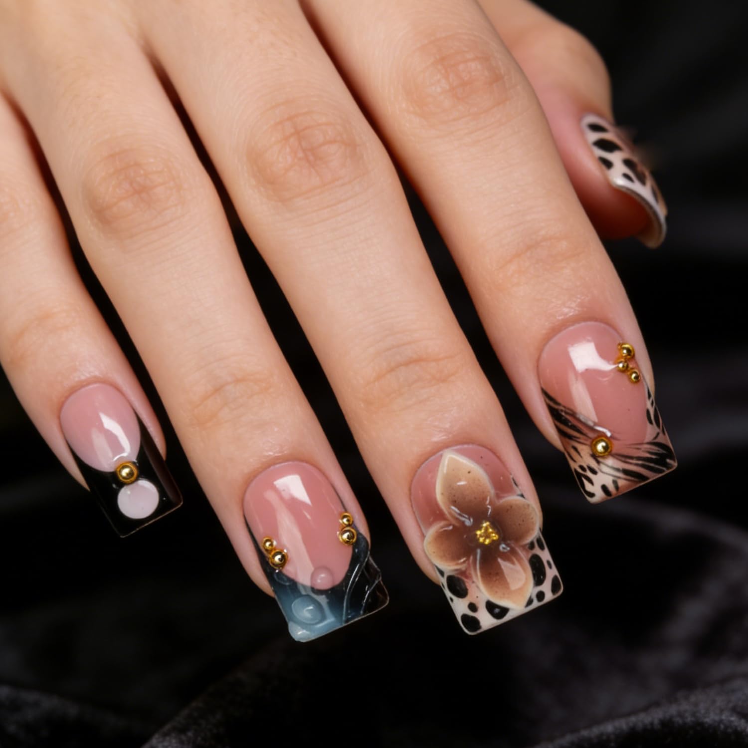 OCOUYVD application demo on hand showing easy press-on fit and quick salon result