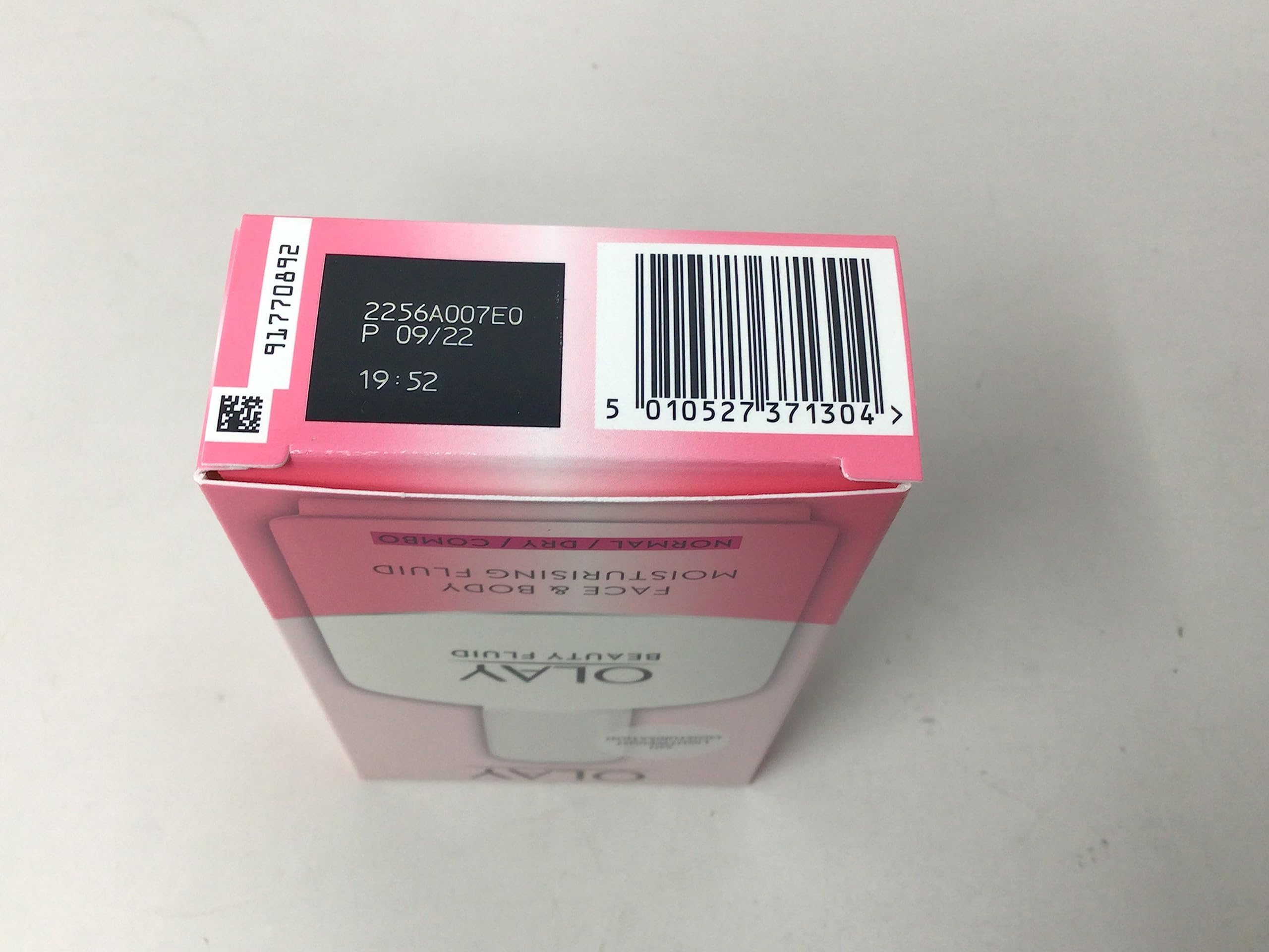 Close-up of Olay label and ingredients to reassure product transparency