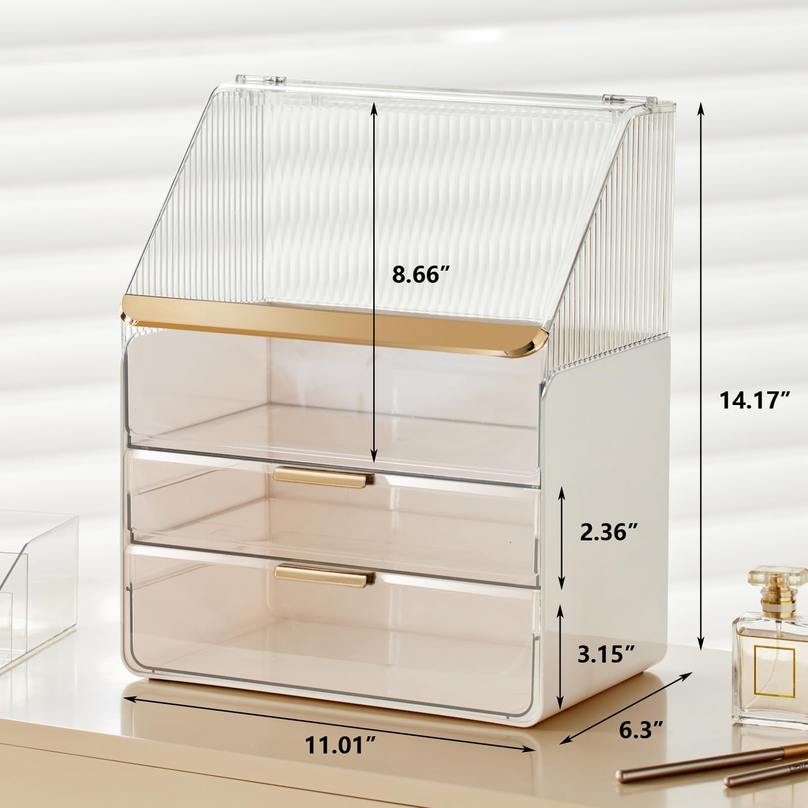 Omeily beside standard bottles demonstrating capacity and size clarity