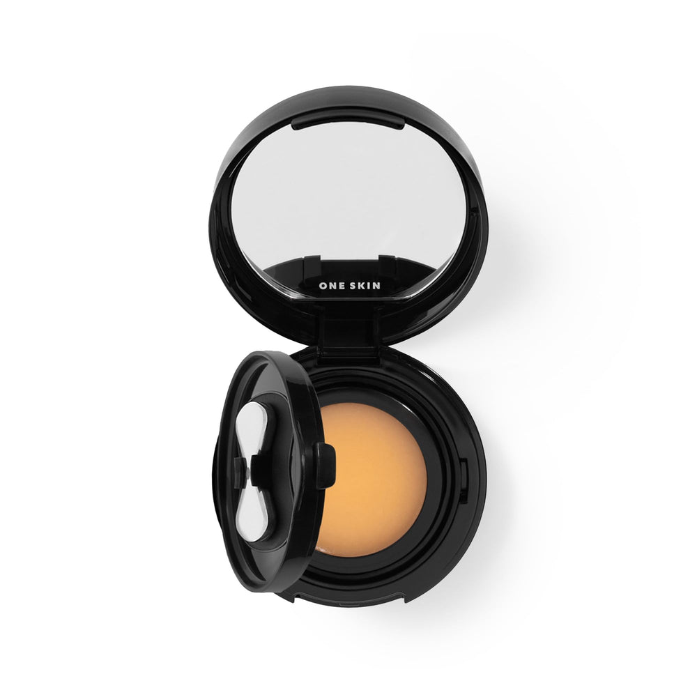 oneskin OS-01 front jar showing clean packaging and product benefit