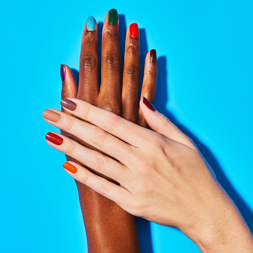 OPI manicure and pedicure with minis demonstrating wearable color results