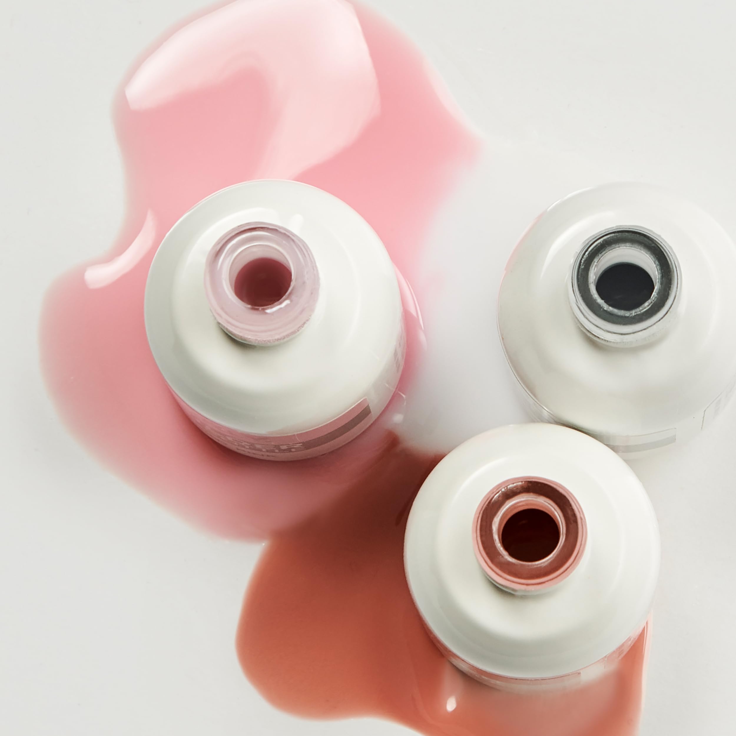 Label and ingredient panel of Orly bottle showing vegan, cruelty-free benefit
