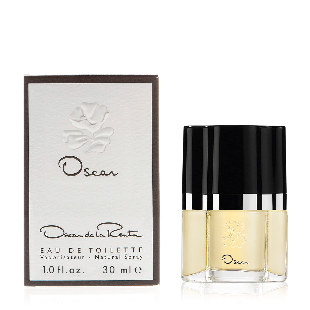 Oscar de la Renta front bottle image showing elegant packaging and easy-carry size