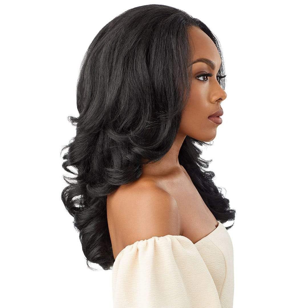 Outre Neesha cap laysflat detail demonstrating close-to-scalp fit benefit
