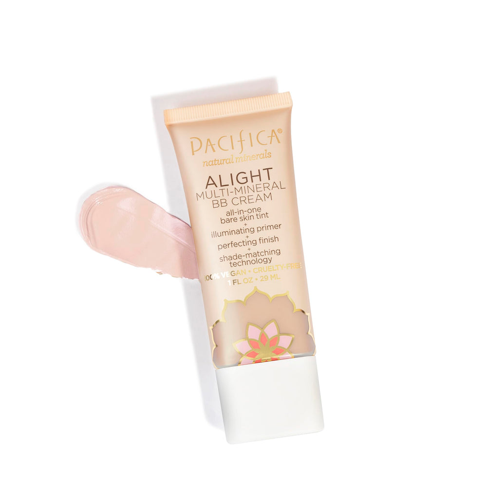 Pacifica before and after split face showing pore-blurring coverage benefit
