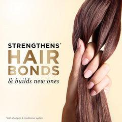 Pantene conditioner cream texture close-up showing rich moisturizing feel