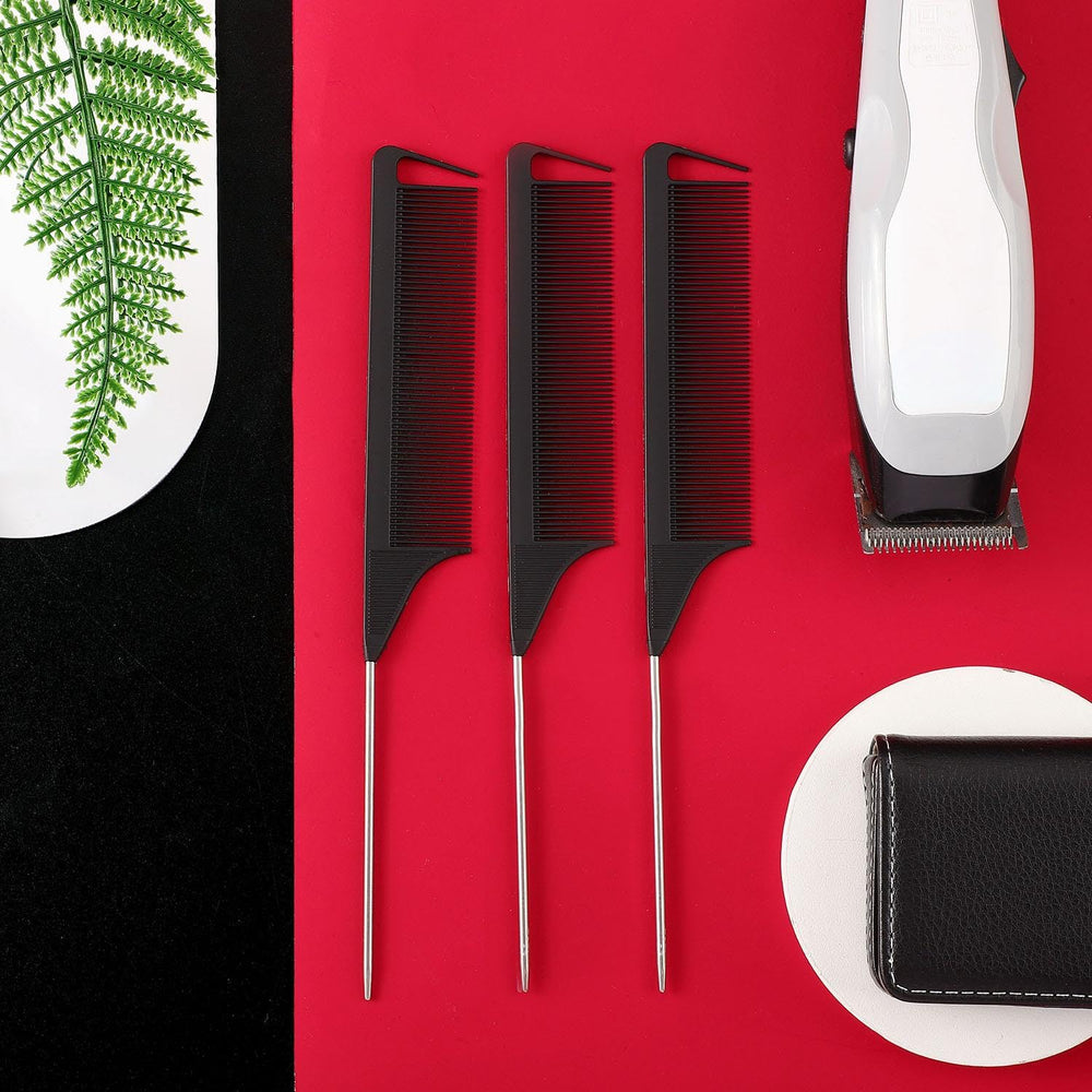 Patelai combs on salon counter showing ready-to-use professional supply